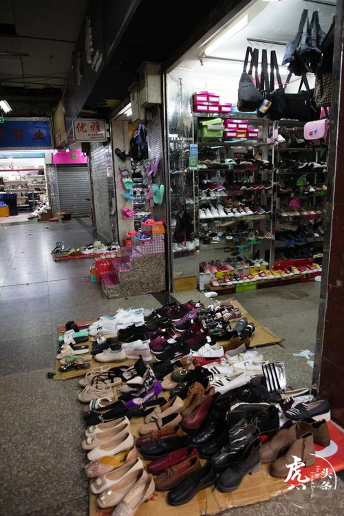 只有3 的福州人才會(huì)去的小商品批發(fā)市場,100塊錢隨便淘 收藏
